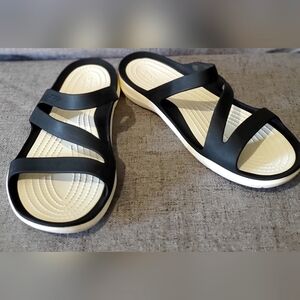 Crocs Women's Swiftwater Sandal